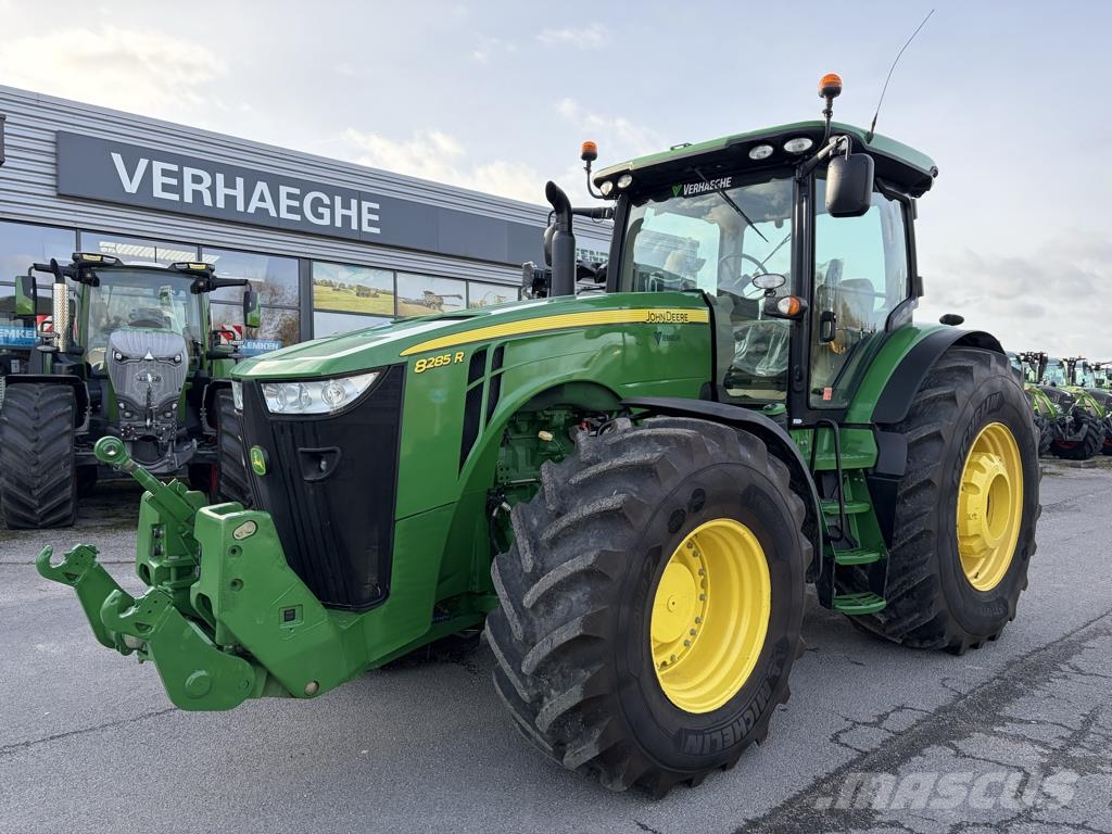 John Deere 8285R Traktorid