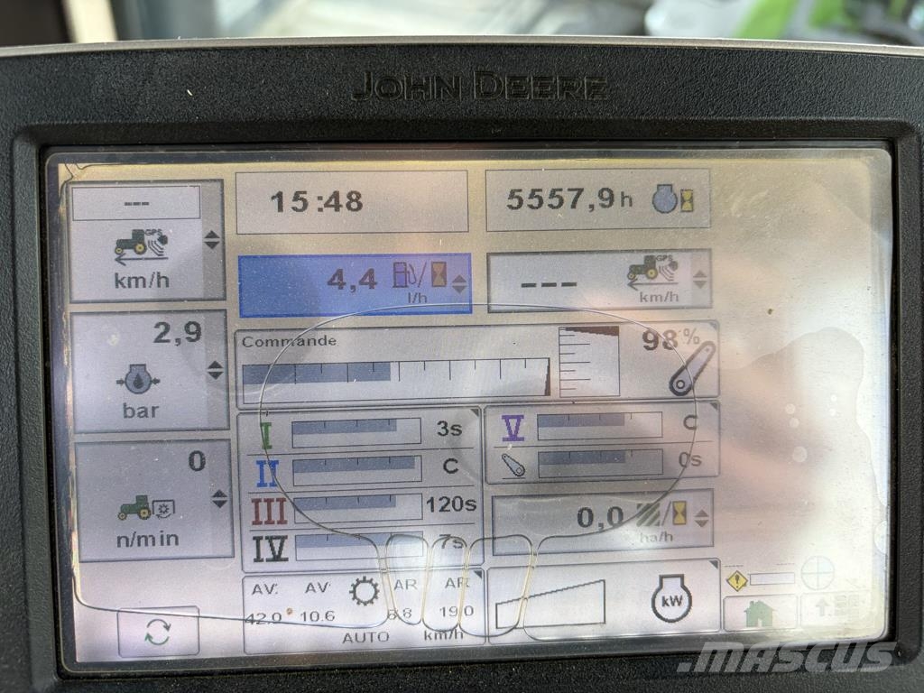 John Deere 8285R Traktorid