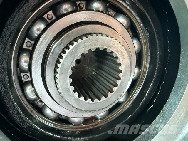 Liebherr L 580 USED TRANSMISSION 2 3-11 Transmissie