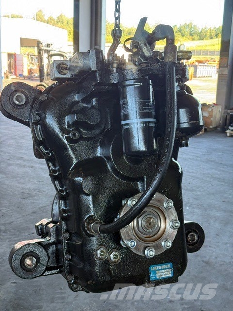 Liebherr L 580 USED TRANSMISSION 2 3-11 Transmissie