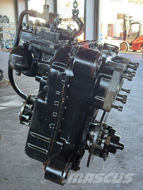 Liebherr L 580 USED TRANSMISSION 2 3-11 Transmissie