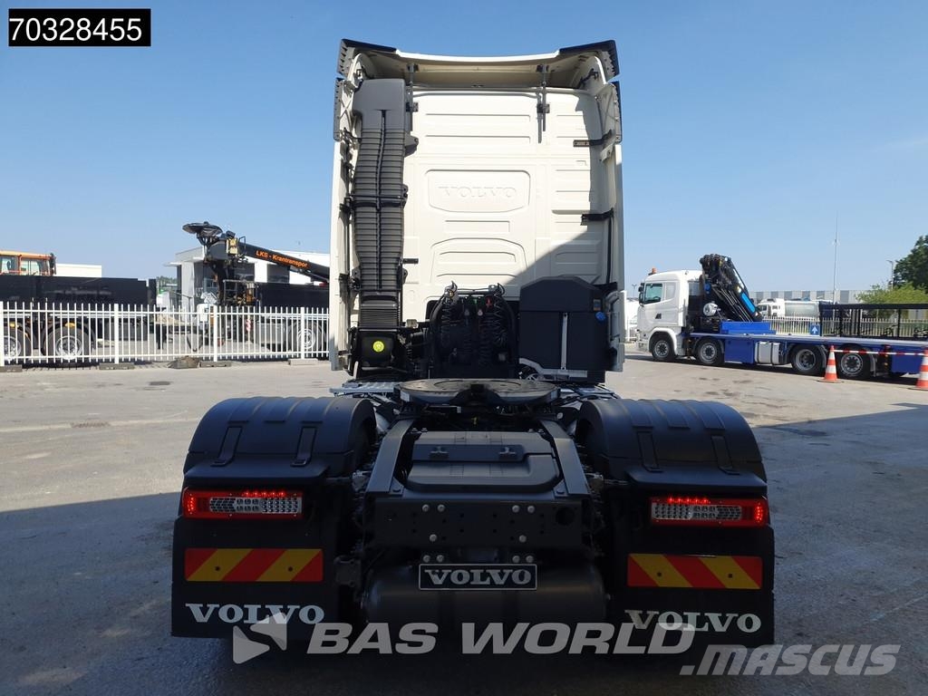 Volvo FH 460 4X2 100% Tyres! Globe Retarder 2xTanks Camiones tractor