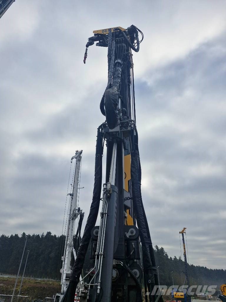 Bauer / RTG Rüttelgerät RG 19-T Hybrid 말뚝설치기