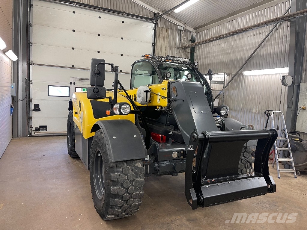 New Holland TH 7.42 Elite med hitchdrag Kurottajat