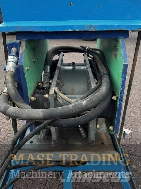 Tramac TR21A | ICE 40TU | Damwand trilblok | Damwandklem Vibratory pile drivers