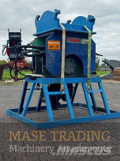 Tramac TR21A | ICE 40TU | Damwand trilblok | Damwandklem Vibratory pile drivers