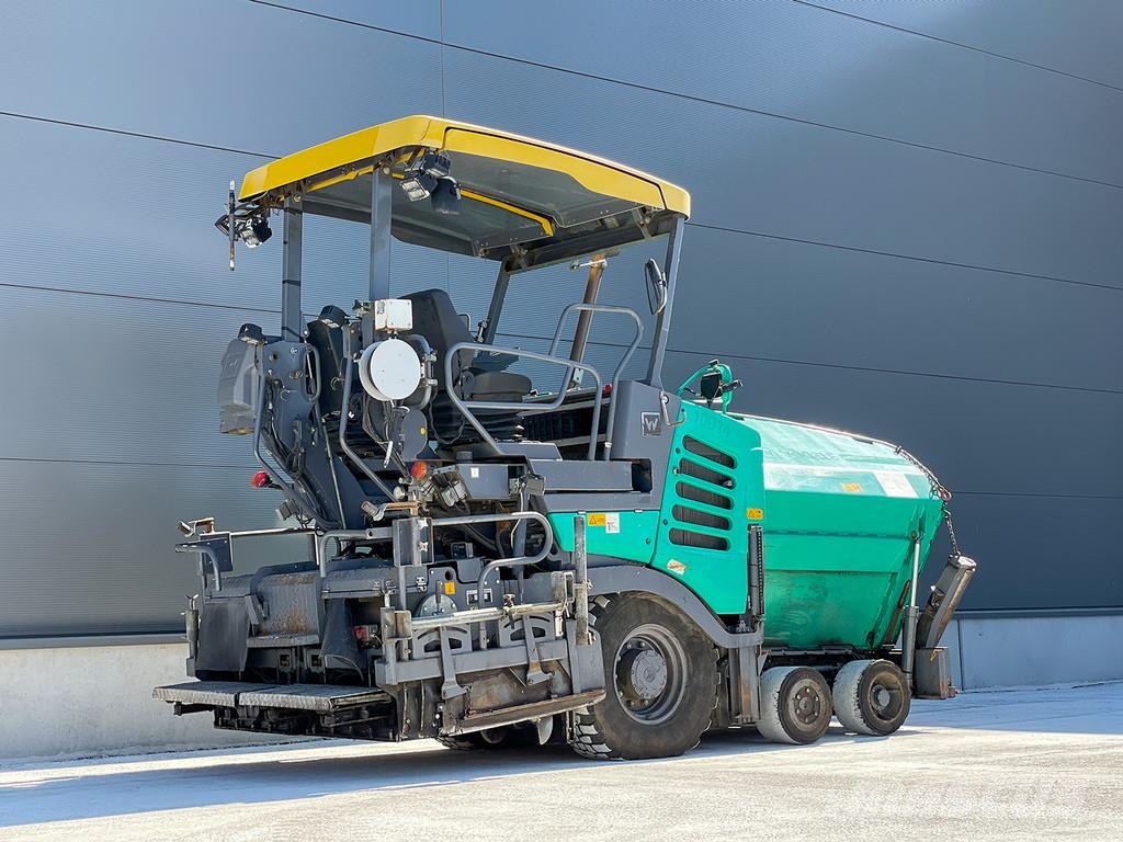 Vögele SUPER 1303-3I Машини за асфалт