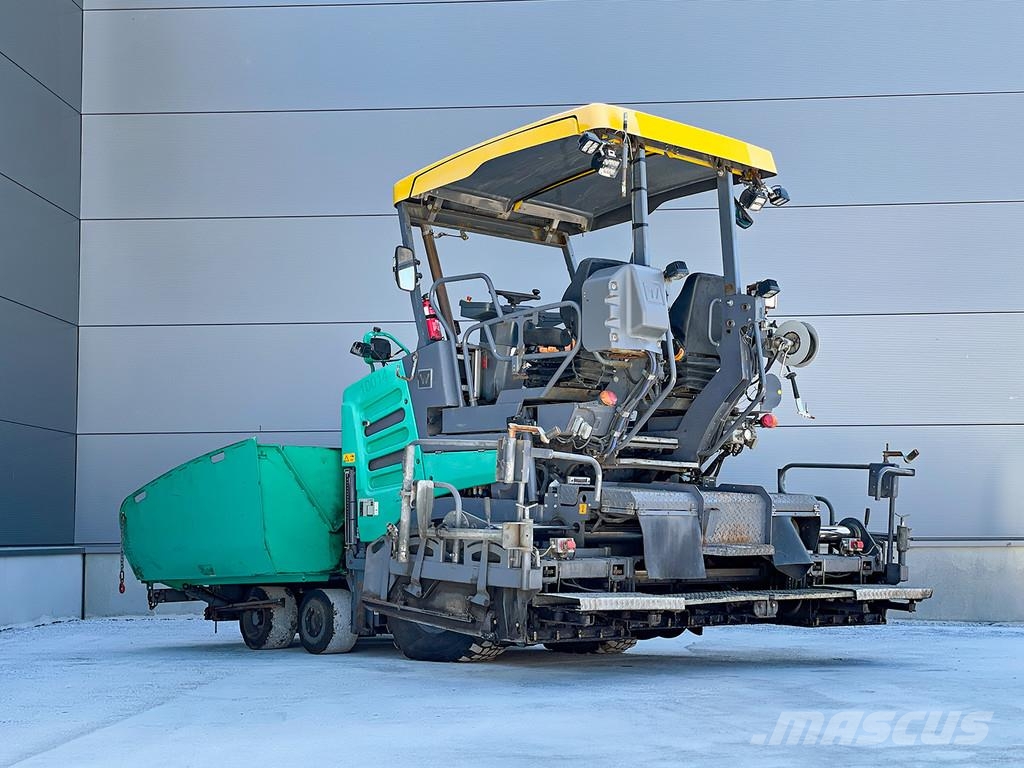 Vögele SUPER 1303-3I Машини за асфалт