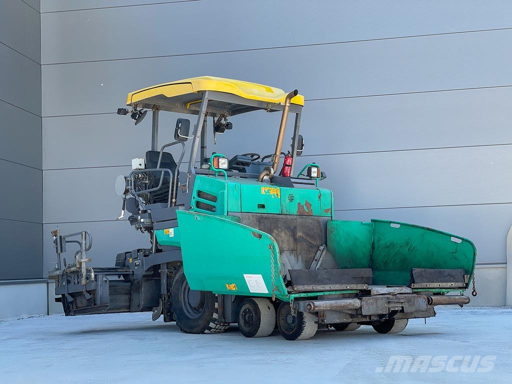 Vögele SUPER 1303-3I Машини за асфалт