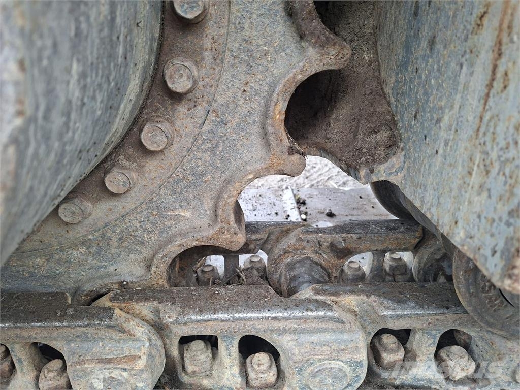 Doosan DX180LC PYÖRITTÄJÄLLÄ 履带挖掘机