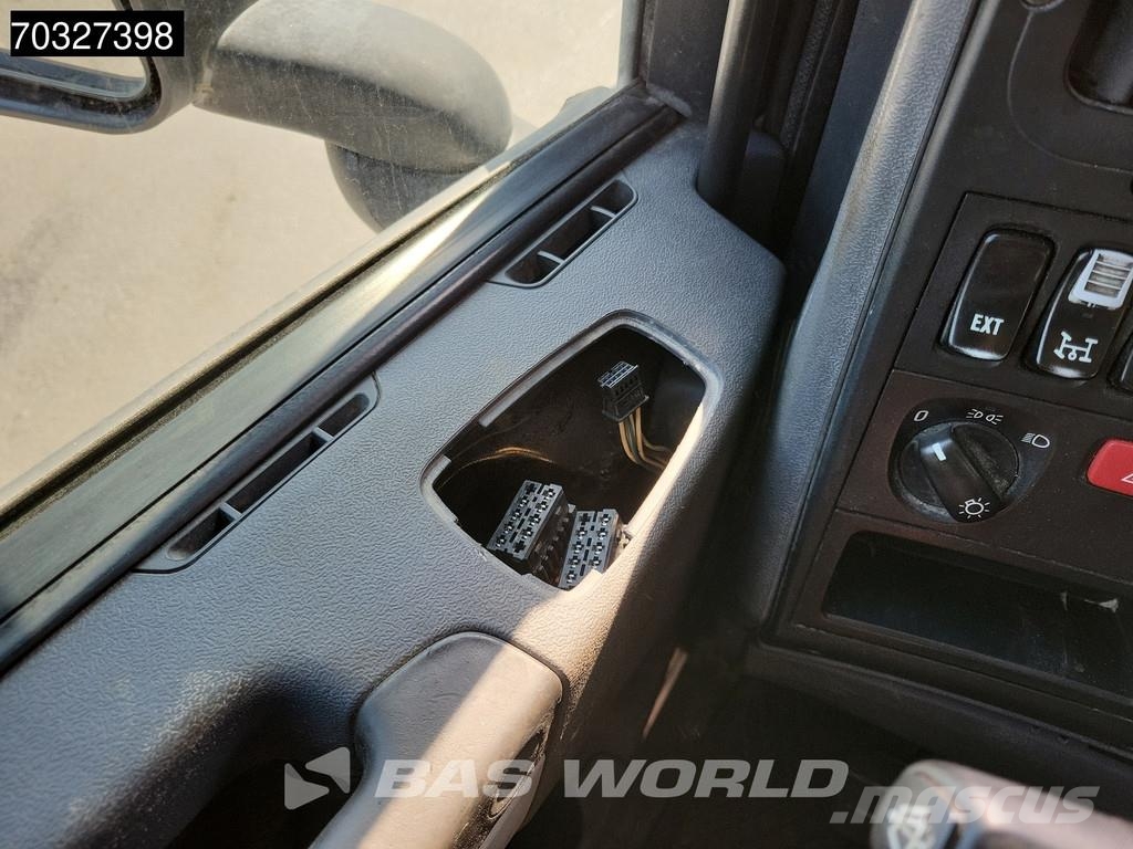 Scania P400 6X4 HMF 1444-Z2 Crane Remote Full Steel Manua Camiones bañeras basculantes o volquetes
