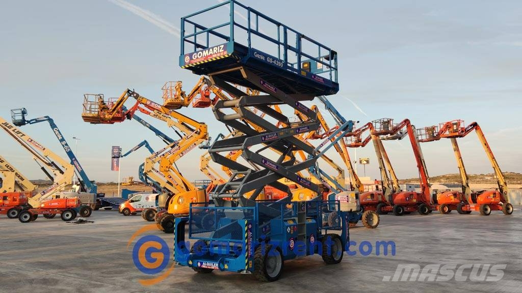 Genie GS 4390 Scissor lifts