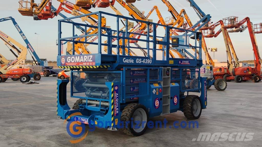 Genie GS 4390 Scissor lifts