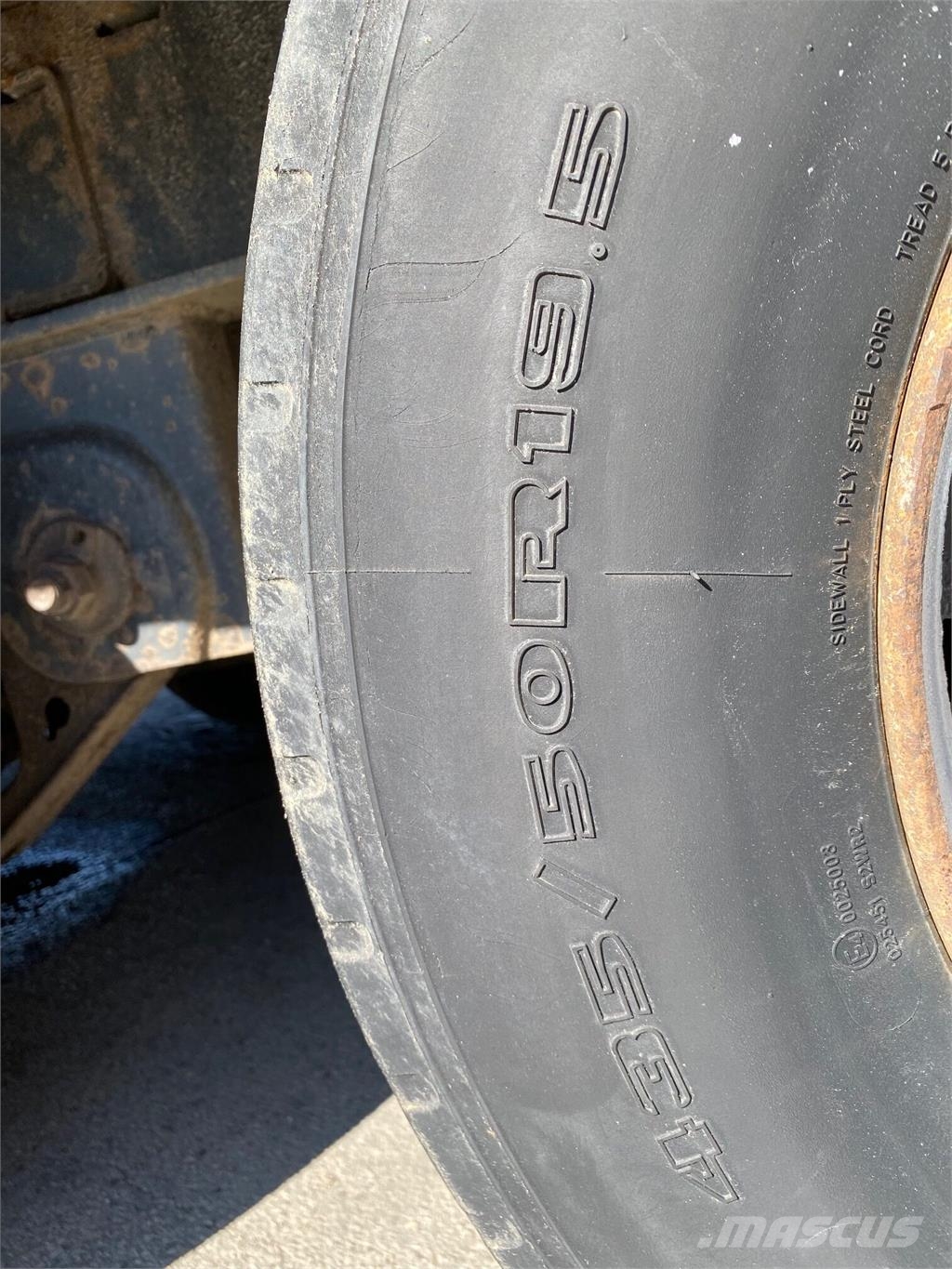 Kögel Iný model VIN 625 نصف مقطورات بباب جانبي
