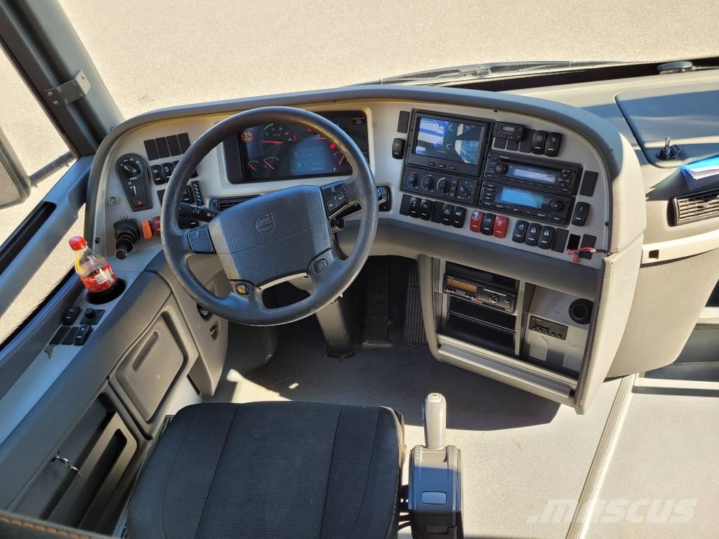 Volvo B8R 9700S EURO6 Autobuses tipo pullman
