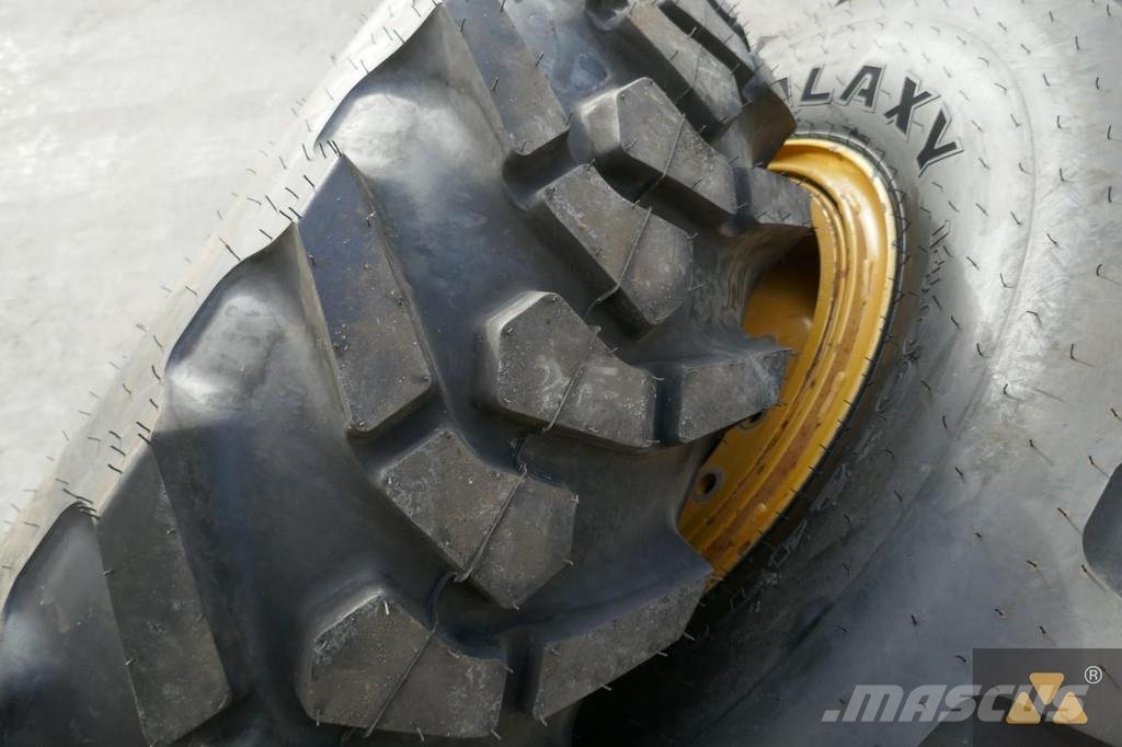 CAT 252-0714 Llantas