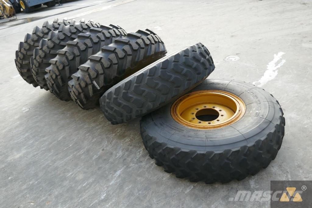 CAT 252-0714 Llantas