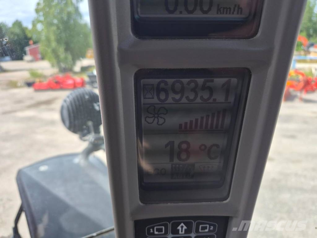 Case IH Puma 225 CVX Traktoren