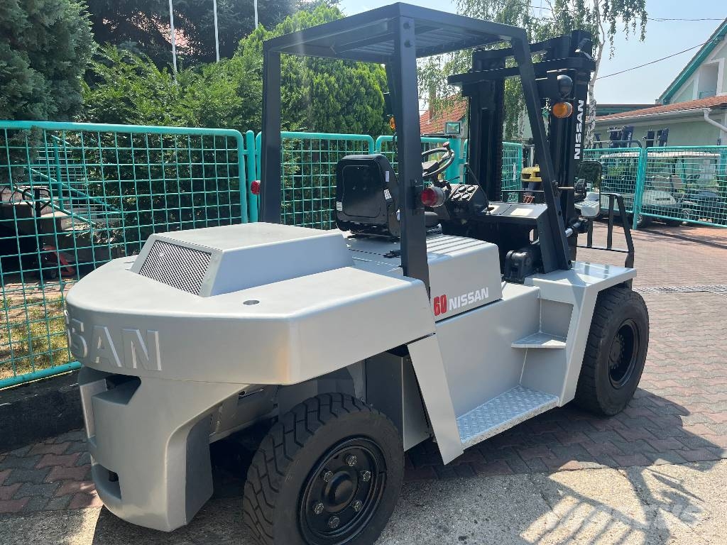 Nissan WF05 58ZW F05-A60 V-3710 IO Diesel forklifts