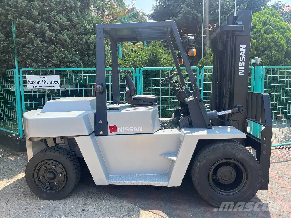 Nissan WF05 58ZW F05-A60 V-3710 IO Diesel forklifts