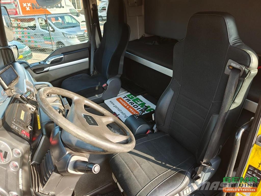 MAN TGL 12.250 4x2 Euro6 Sleeping Cab (5-person) 4x2 E Šleperi za vozila