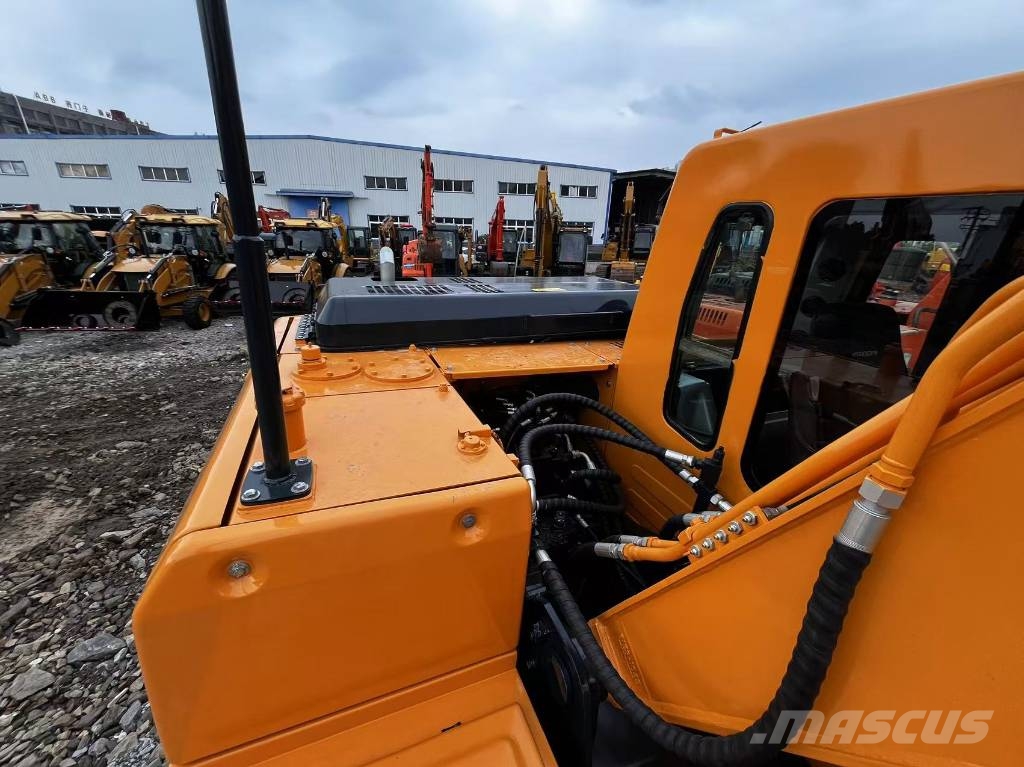 Hyundai 150w-9S Gumikerekes kotrók