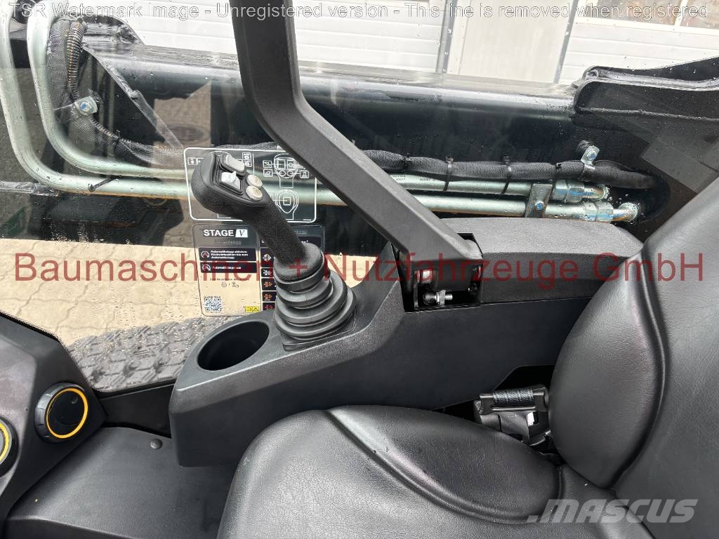 JCB 270T NEU BJ 26 Nakladalci goseničarji