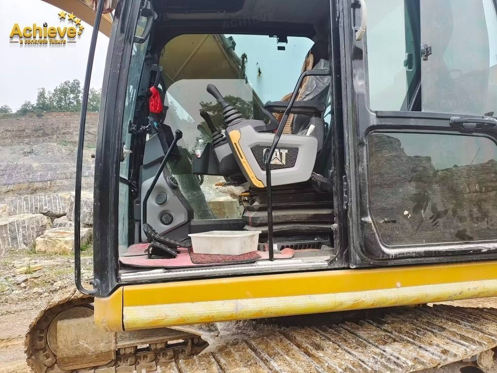 CAT 323 gc Beltegraver