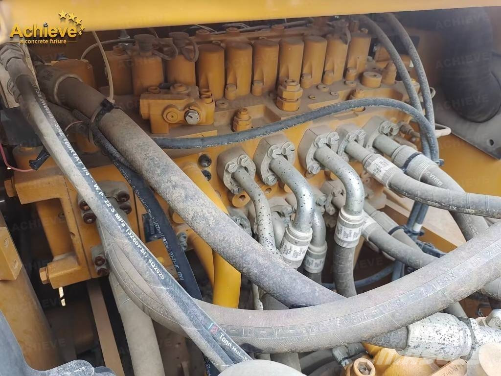 CAT 323 gc Beltegraver