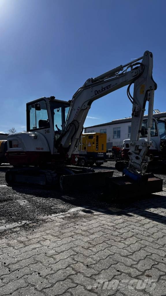 Takeuchi TB 240 Miniescavadeiras < 7t (Mini escavadeiras)