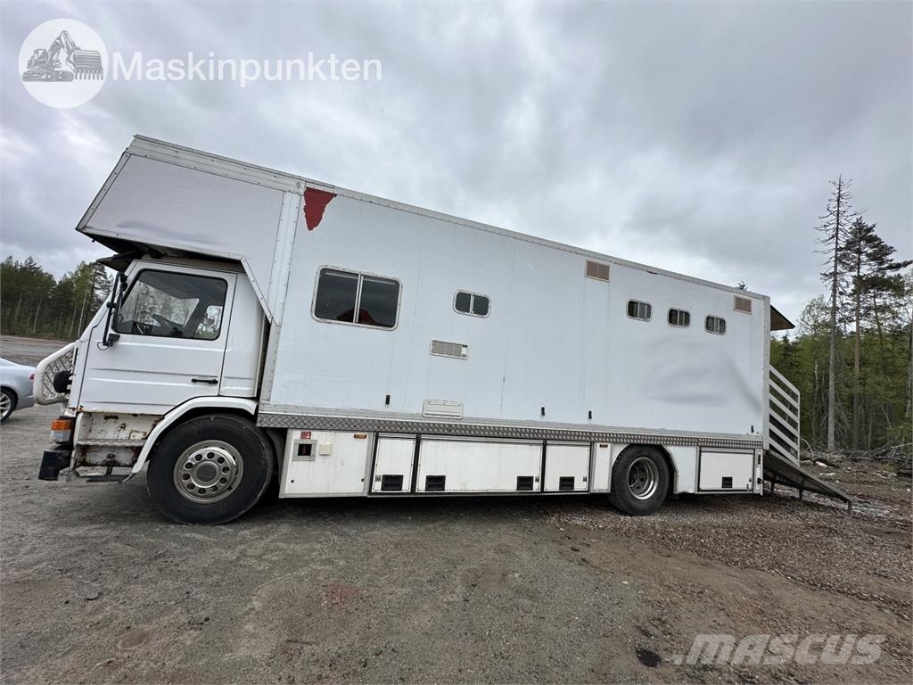 Scania G93 ML 4X2L Camiones de ganado