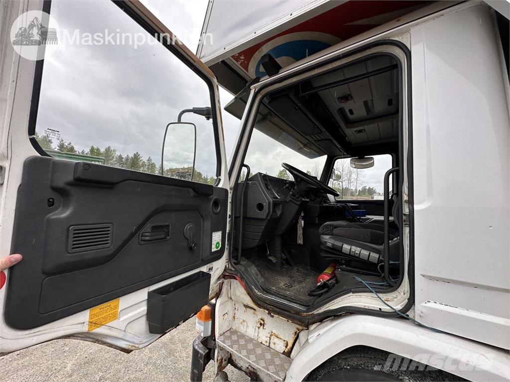 Scania G93 ML 4X2L Camiones de ganado