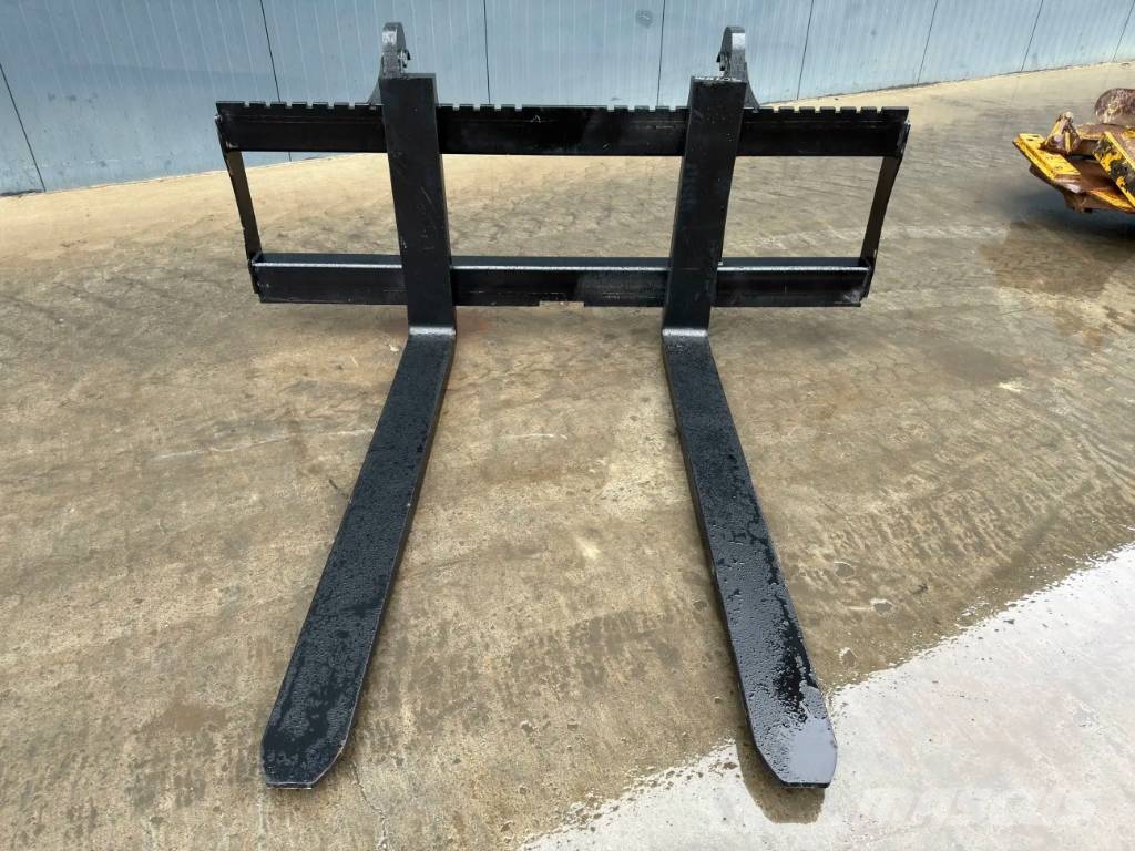 Volvo ISO / Lundberg L90 - Bord 2000mm Паллетные вилы для фронтальных погрузчиков