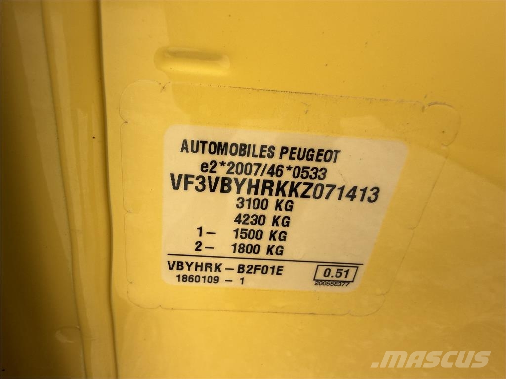 Peugeot Expert VIN 413 Коли