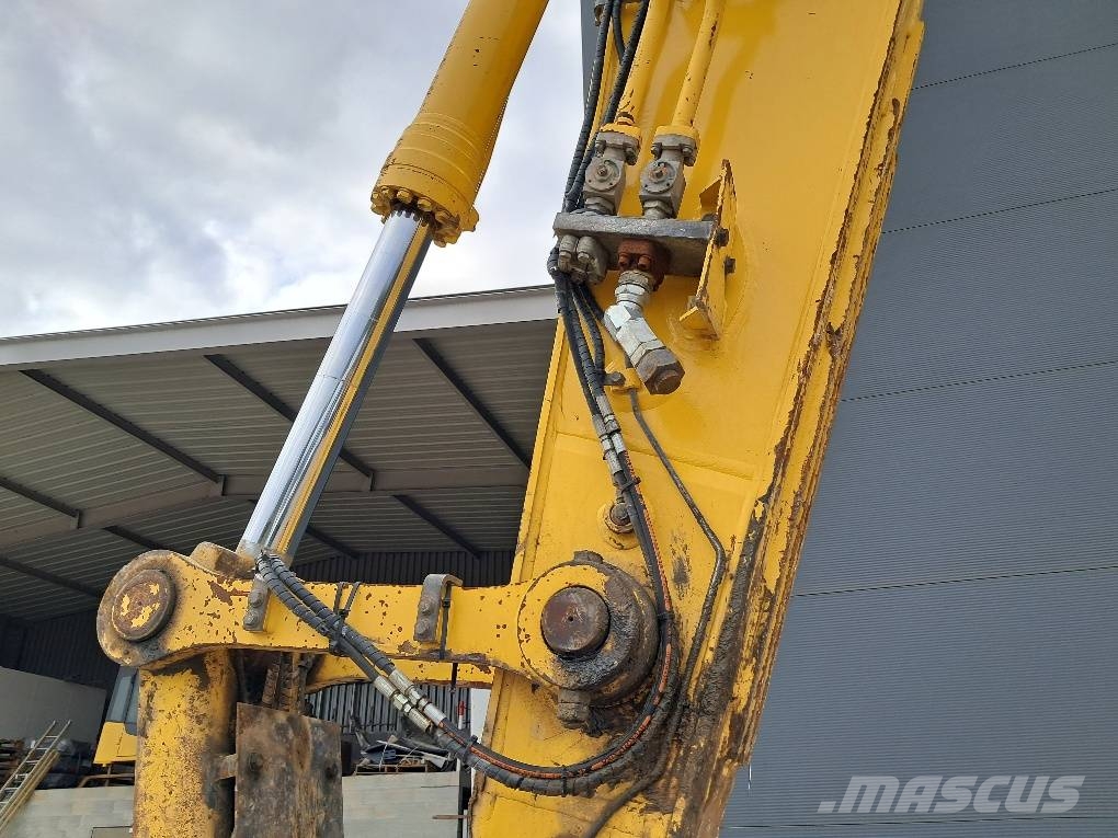 Komatsu HB365LC-3 Hybrid Pelle sur chenilles