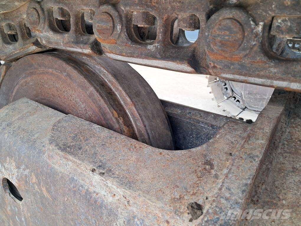 Komatsu HB365LC-3 Hybrid Pelle sur chenilles