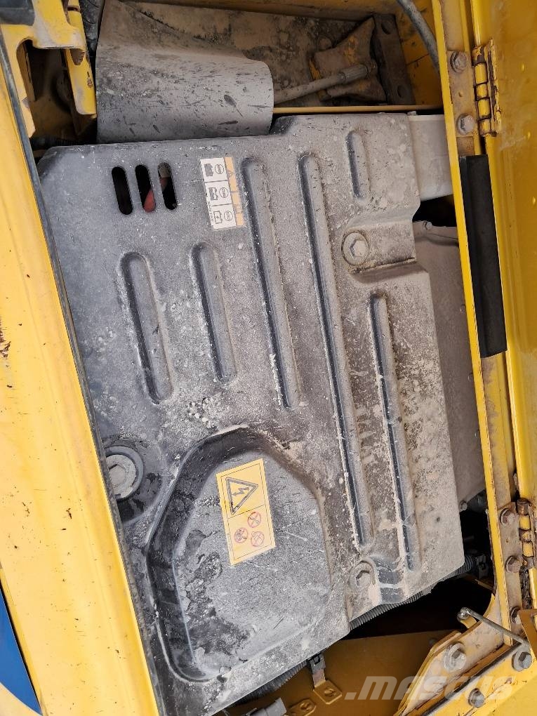 Komatsu HB365LC-3 Hybrid Pelle sur chenilles