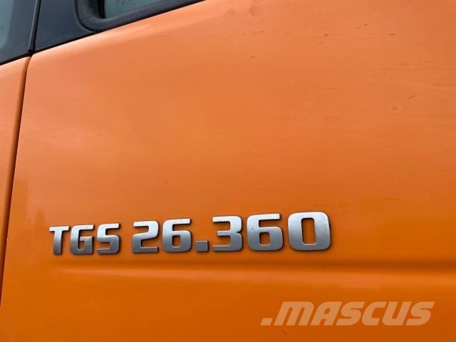 MAN MAN TGS 26.360 / Jonsered J 1090 شاحنات قلابة
