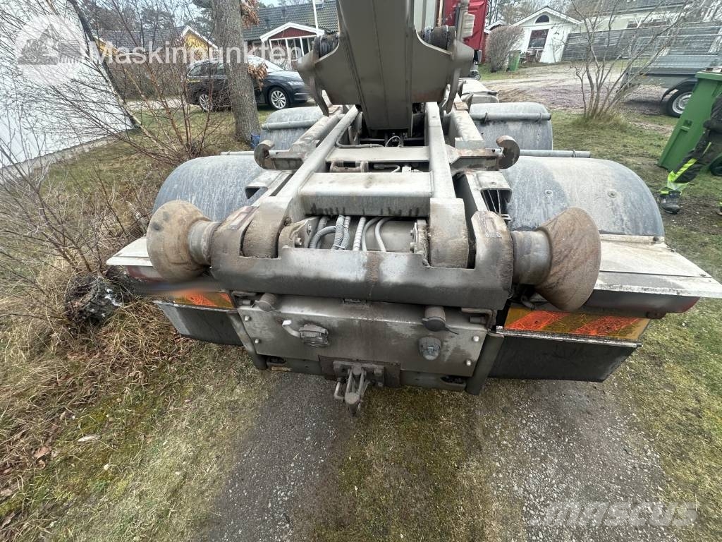 Volvo FM 12 工程吊钩车