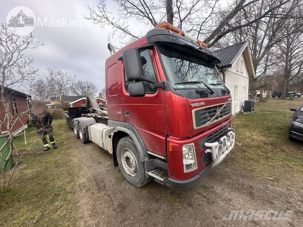Volvo FM 12 工程吊钩车