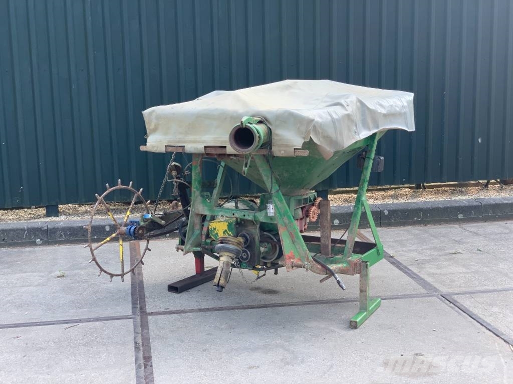 Vicon Octopus zaaitank Kylvölannoittimet