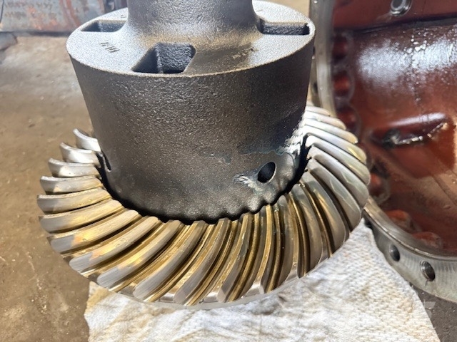 Liebherr l 550 used differential Osovine