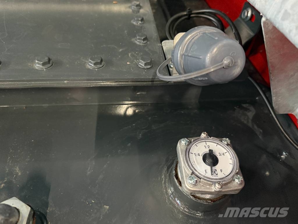  New Diesel Fuel Tank 3.000 Liter - DPX-31024 صهاريج الوقود والصهاريج الإضافية