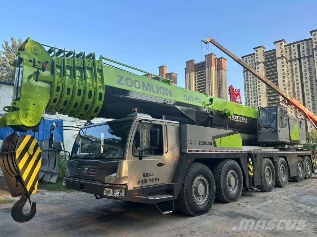 Zoomlion QAY180 全地面起重机︳移动式起重机