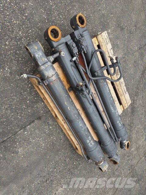 CASE CX 250 D HYDRAULIC CYLINDER COMPLET Hydraulique