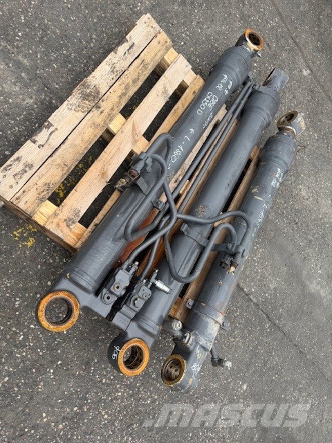 CASE CX 250 D HYDRAULIC CYLINDER COMPLET Hydraulique
