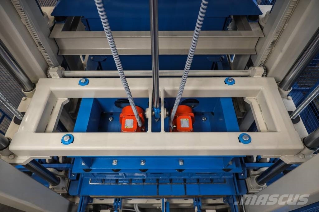 Metalika RVP-2000 Automatic concrete block machine Betono akmens klojimo technika