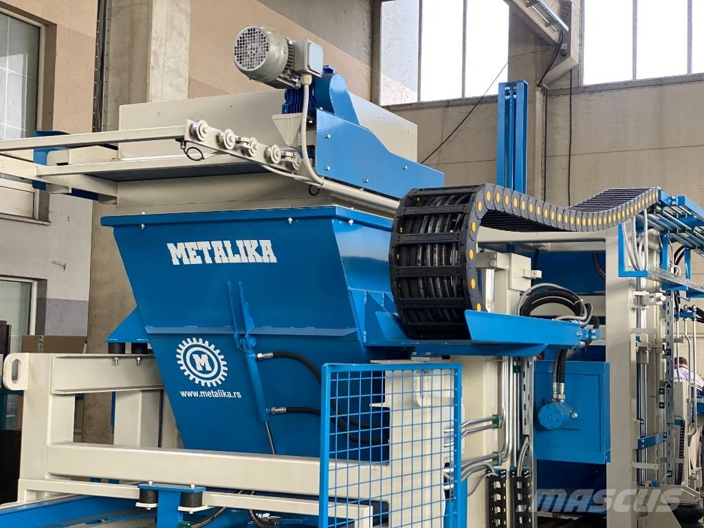 Metalika RVP-2000 Automatic concrete block machine Betono akmens klojimo technika
