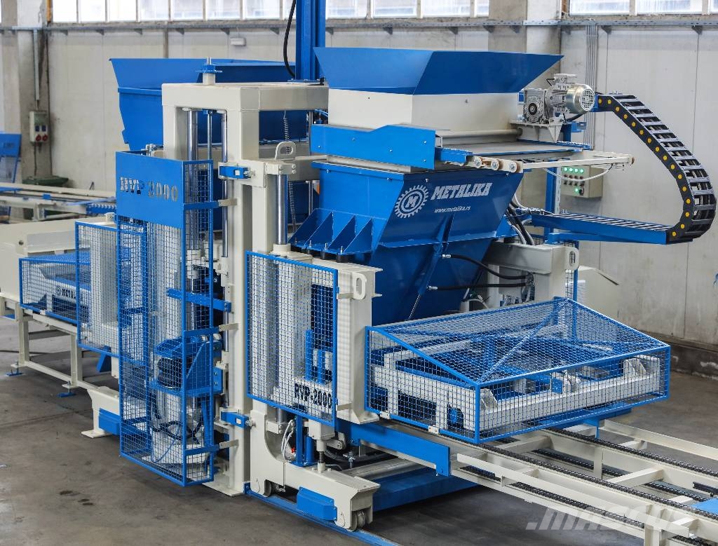 Metalika RVP-2000 Automatic concrete block machine Betono akmens klojimo technika