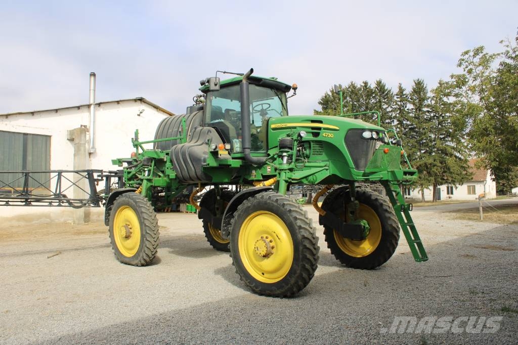 John Deere 4730 رشاشات ذاتية الحركة